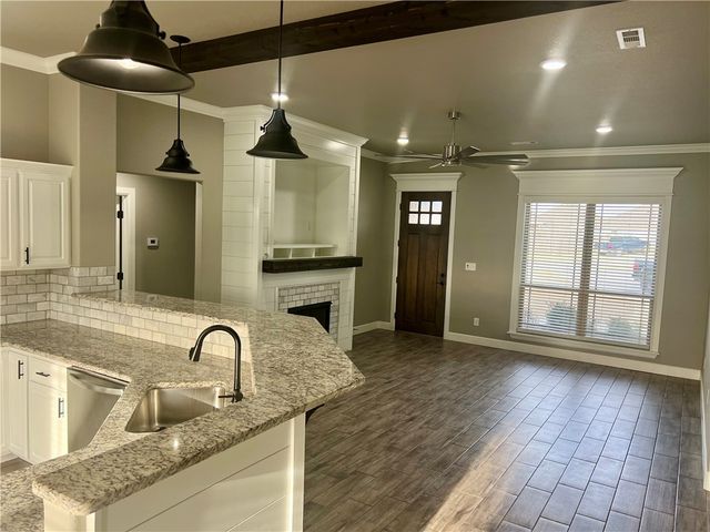 1121 Cannon Street, Prairie Grove, AR 72753