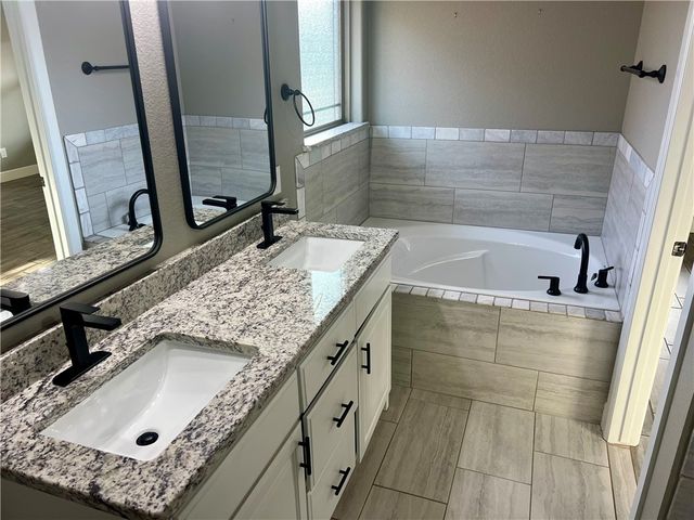 1121 Cannon Street, Prairie Grove, AR 72753