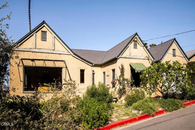 1117 Princeton Drive, Glendale, CA 91205