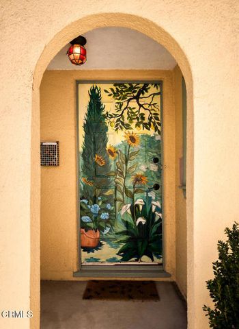 1117 Princeton Drive, Glendale, CA 91205