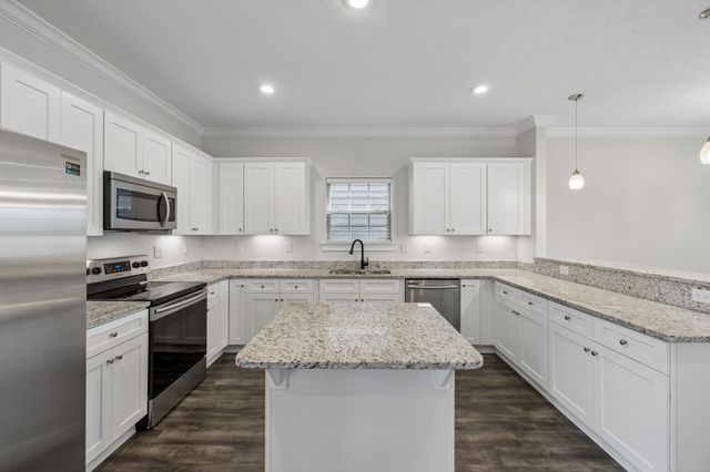 210 Olive Row, Ashland City, TN 37015