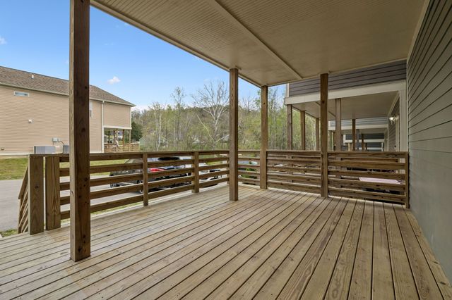 210 Olive Row, Ashland City, TN 37015