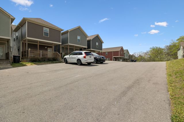 210 Olive Row, Ashland City, TN 37015