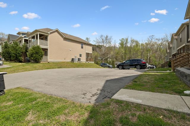 210 Olive Row, Ashland City, TN 37015
