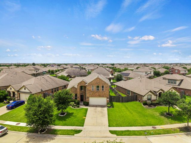 8026 Caden Mills Lane, Richmond, TX 77407