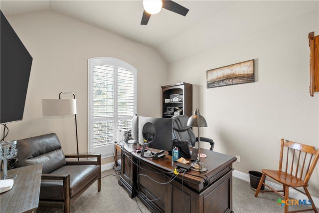 916 Cumberland Street, Mcgregor, TX 76657