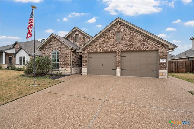 916 Cumberland Street, Mcgregor, TX 76657