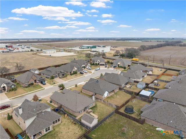 916 Cumberland Street, Mcgregor, TX 76657