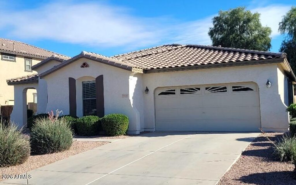 6895 S AMETHYST Drive, Chandler, AZ 85249