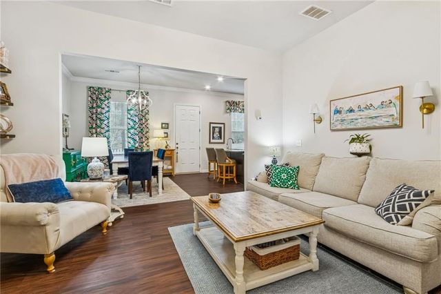 637 Everett Lane, Woodstock, GA 30188