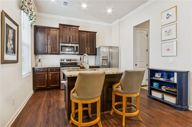 637 Everett Lane, Woodstock, GA 30188