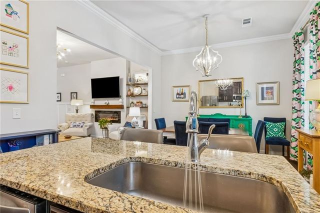 637 Everett Lane, Woodstock, GA 30188