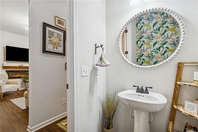 637 Everett Lane, Woodstock, GA 30188