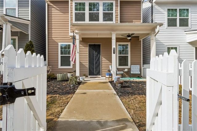 637 Everett Lane, Woodstock, GA 30188