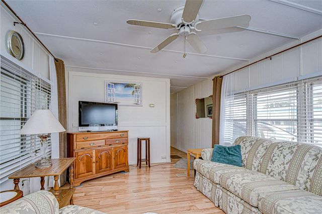 39612 STERLING DRIVE, Zephyrhills, FL 33542