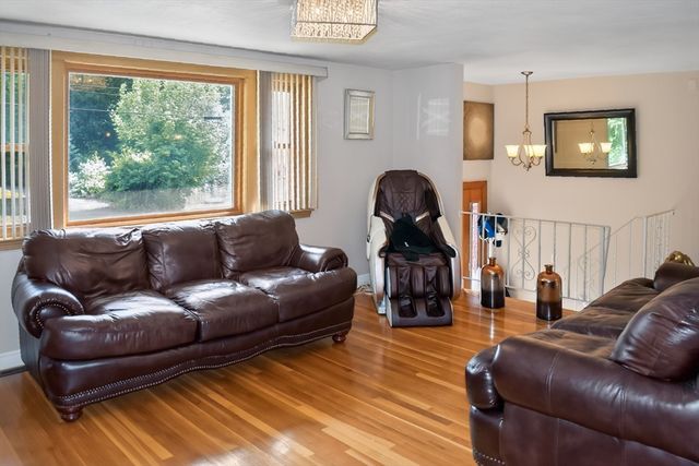 223 Robert Rd, Dedham, MA 02026