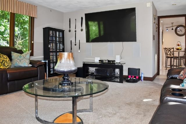 223 Robert Rd, Dedham, MA 02026