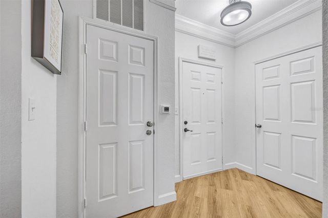 4309 BAYSIDE VILLAGE DRIVE 101, Tampa, FL 33615