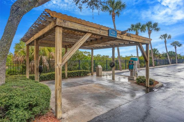 4309 BAYSIDE VILLAGE DRIVE 101, Tampa, FL 33615