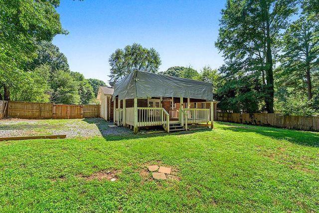 3740 Lavilla Drive, Powder Springs, GA 30127