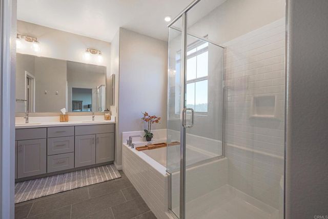 1728 Valley Oak Way, Oceanside, CA 92056