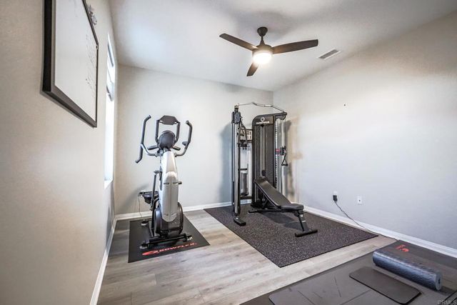 1728 Valley Oak Way, Oceanside, CA 92056