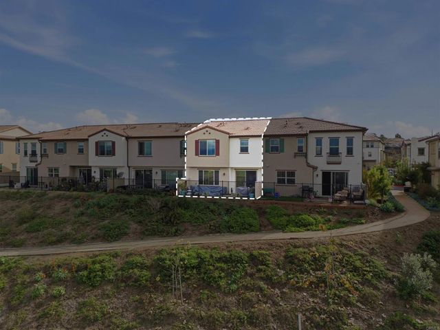 1728 Valley Oak Way, Oceanside, CA 92056