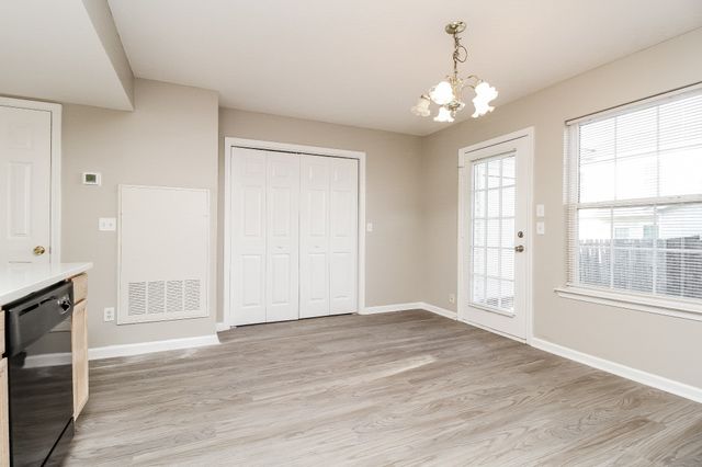 969 Evie Ann Ln, La Vergne, TN 37086