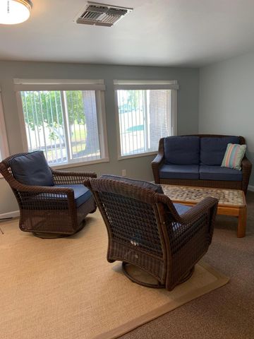 10315 W OAKMONT Drive, Sun City, AZ 85351