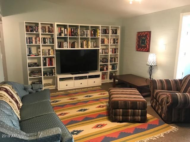 10315 W OAKMONT Drive, Sun City, AZ 85351