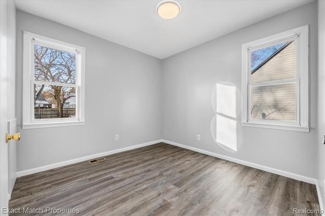 638 Raskob Street, Pontiac, MI 48340