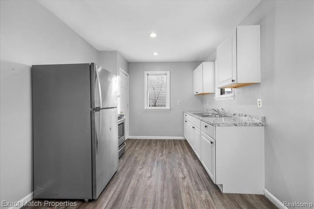 638 Raskob Street, Pontiac, MI 48340