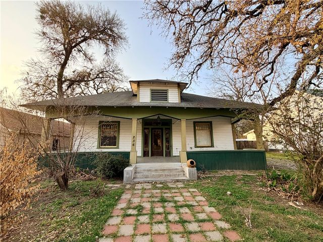 236 8th Street, Somerville, TX 77879