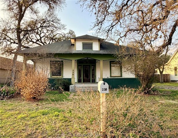 236 8th Street, Somerville, TX 77879
