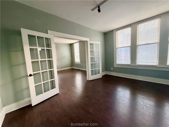 236 8th Street, Somerville, TX 77879