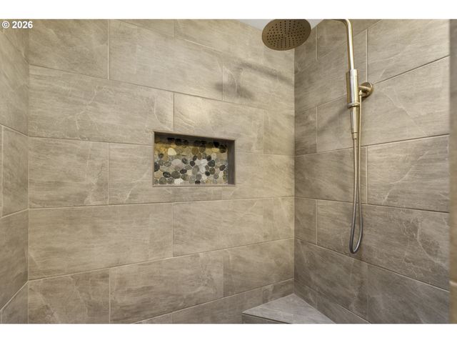 15917 Ne 31ST Ave, Ridgefield, WA 98642