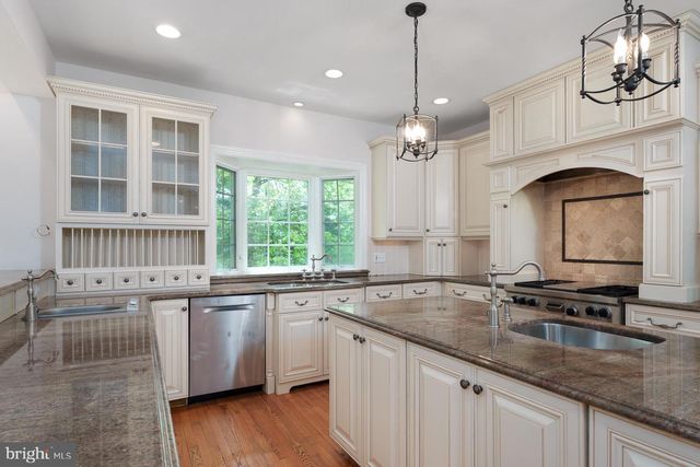 181 SNOWDEN LN, Princeton, NJ 08540