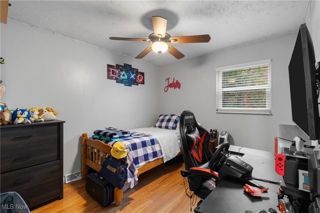 2025 Portage Line Road, Mogadore, OH 44260