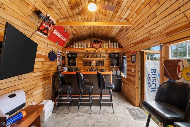 2025 Portage Line Road, Mogadore, OH 44260