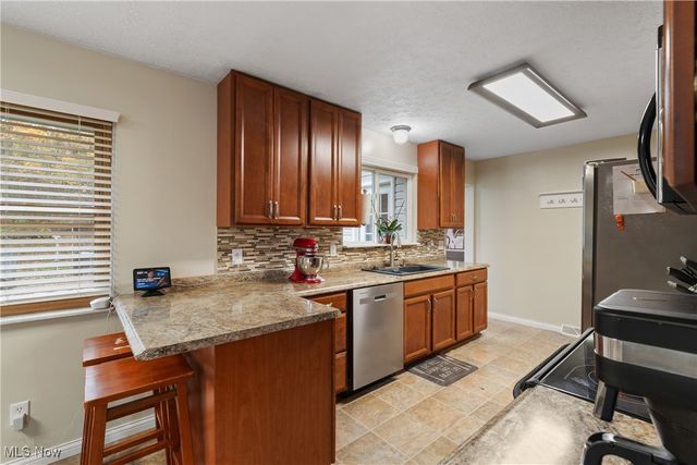 2025 Portage Line Road, Mogadore, OH 44260