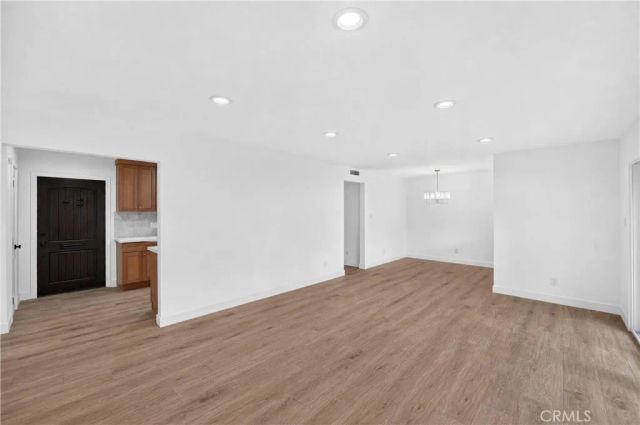 18153 Cohasset, Reseda, CA 91335