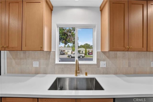 18153 Cohasset, Reseda, CA 91335