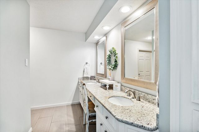 302 Houghton Road, Katy, TX 77450