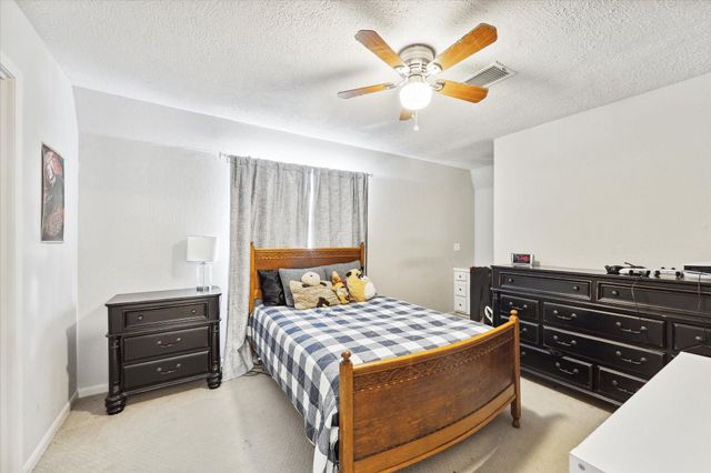 302 Houghton Road, Katy, TX 77450