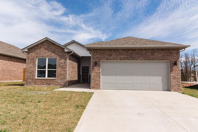 512 Remington Avenue, Jones, OK 73049