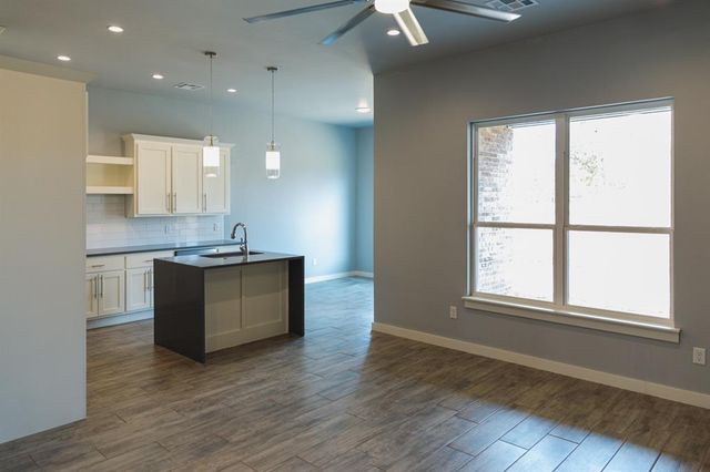 512 Remington Avenue, Jones, OK 73049