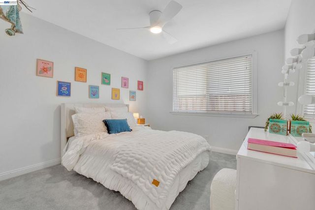 2070 Raven Rd, Pleasanton, CA 94566