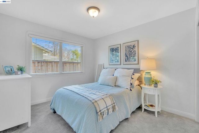 2070 Raven Rd, Pleasanton, CA 94566