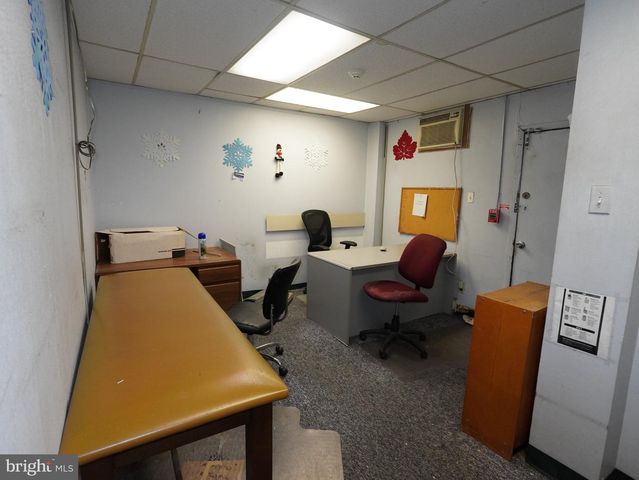 4517 N BROAD ST, Philadelphia, PA 19140