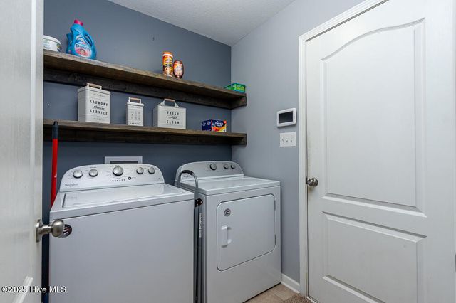 824 Dynasty Drive, Jacksonville, NC 28546